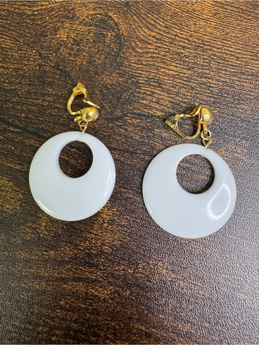 Gold Tone Clip-On White Resin Hoop Drop Earrings - Patented Clips